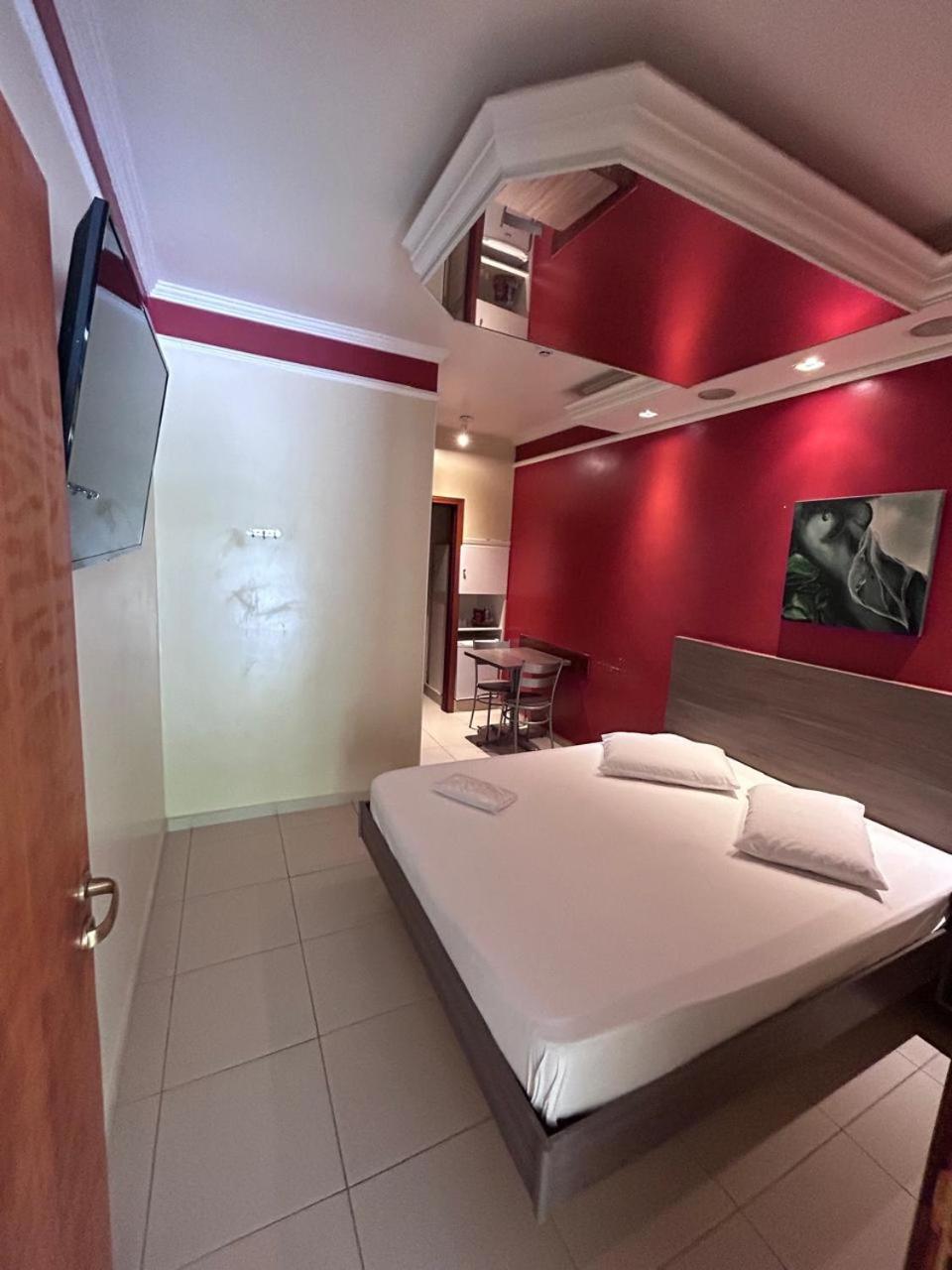 Alpha Motel Amparo  Kültér fotó